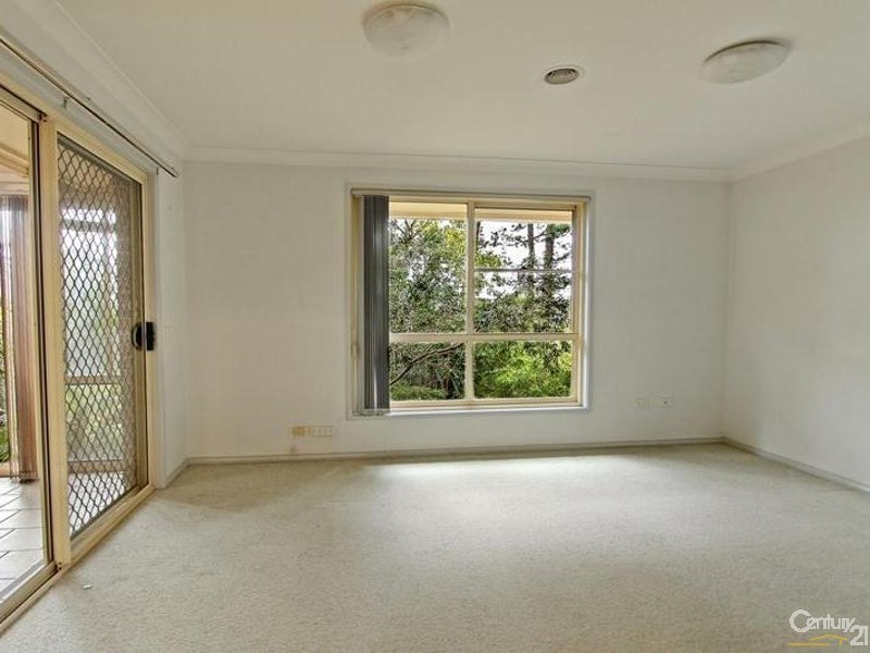 8 Tableland Road, Wentworth Falls NSW 2782