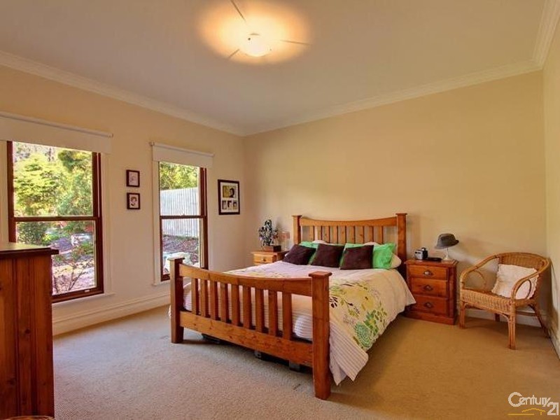 29 Log Bridge Place, Hazelbrook NSW 2779