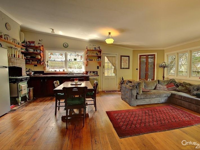 16 Cunningham Street, Hazelbrook NSW 2779