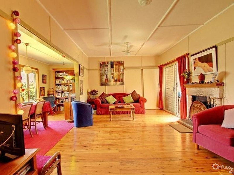 6 Riches Avenue, Woodford NSW 2778