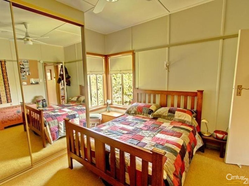 6 Riches Avenue, Woodford NSW 2778