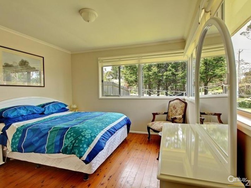 35 Tablelands Road, Wentworth Falls NSW 2782