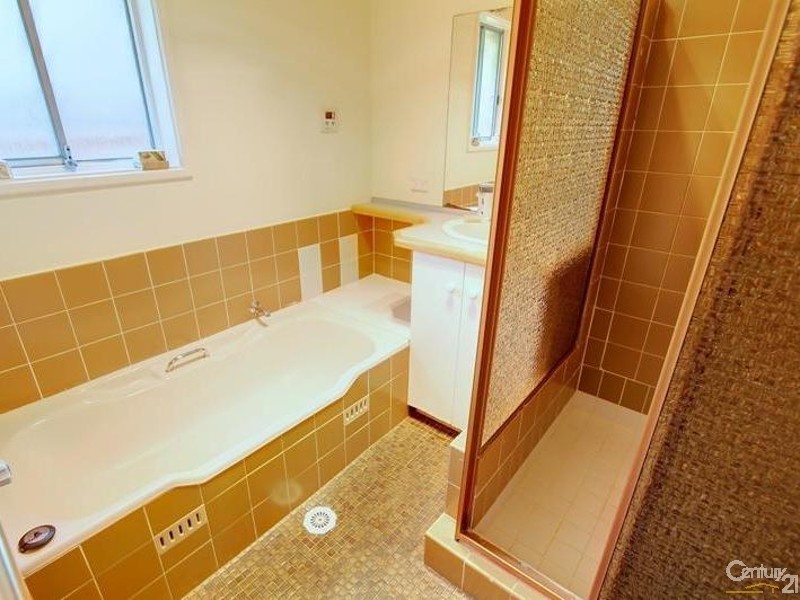 35 Tablelands Road, Wentworth Falls NSW 2782