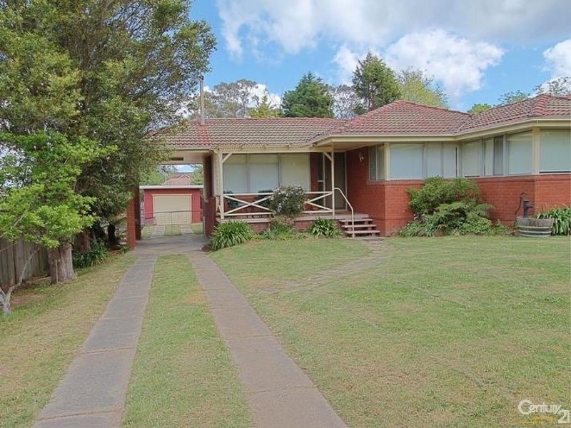 35 Tablelands Road, Wentworth Falls NSW 2782