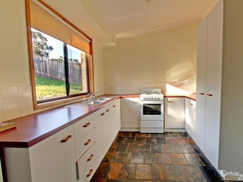 83 Pimelea Drive, Woodford NSW 2778