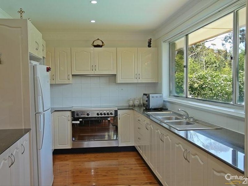 102 Clearview Parade, Hazelbrook NSW 2779