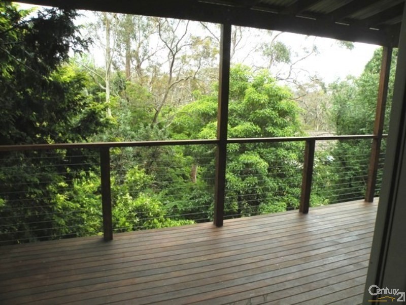 35 Railway Parade, Bullaburra NSW 2784