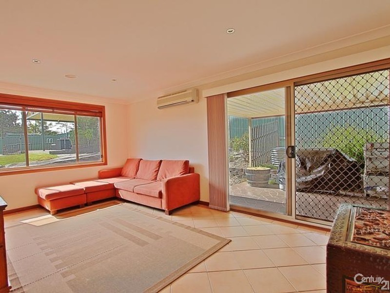 9 Queens View Crescent, Lawson NSW 2783