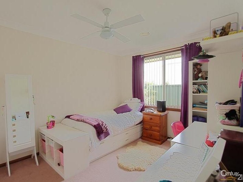 9 Queens View Crescent, Lawson NSW 2783