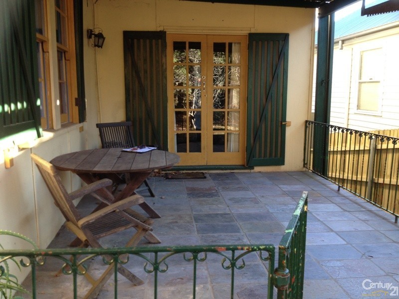 35B Railway Parade, Bullaburra NSW 2784