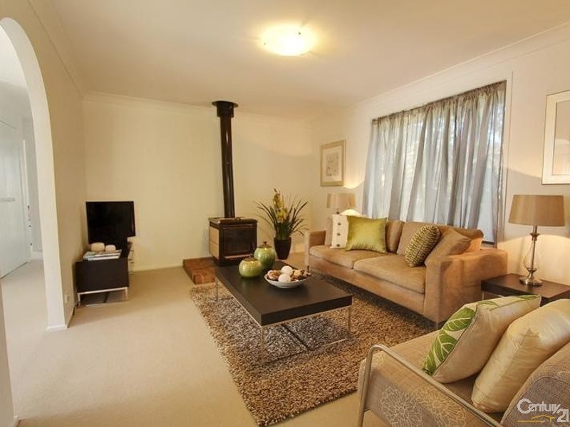 25 Railway Parade, Bullaburra NSW 2784