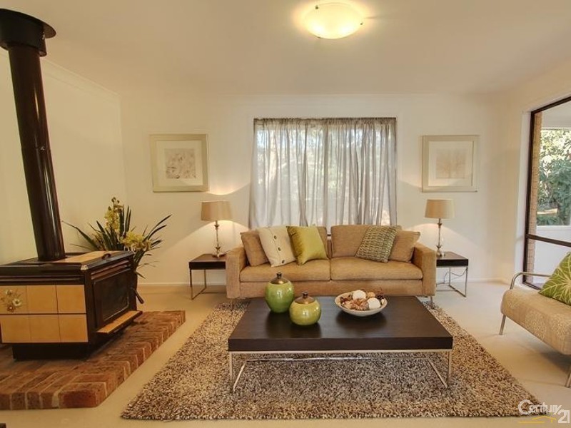 25 Railway Parade, Bullaburra NSW 2784