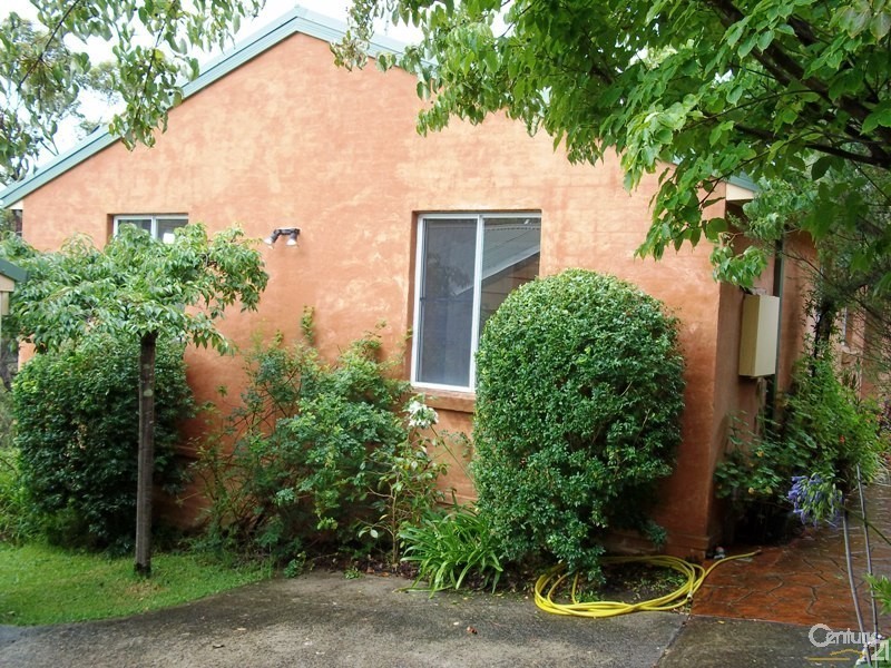 20 Careya Crescent, Woodford NSW 2778