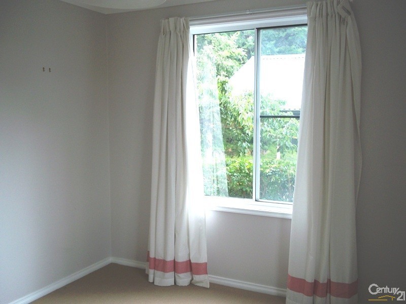 20 Careya Crescent, Woodford NSW 2778