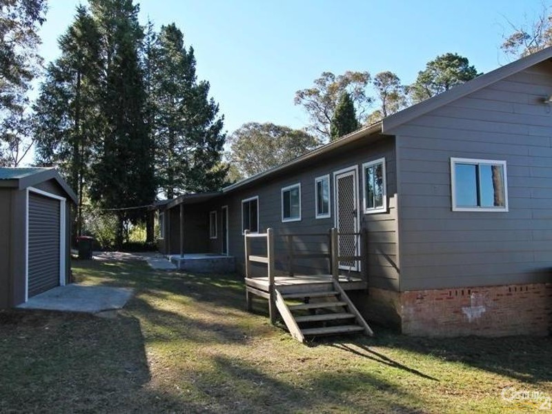 15 Livingstone, Lawson NSW 2783