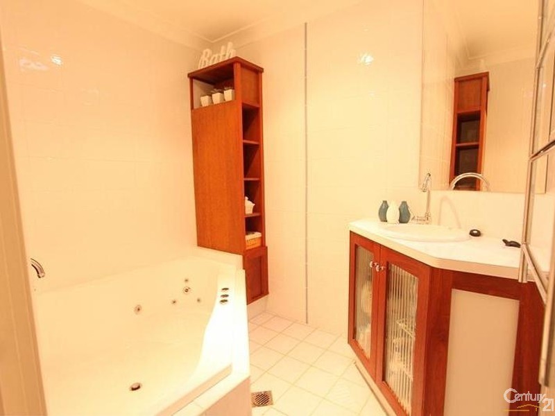 51 Leumeah Road, Woodford NSW 2778