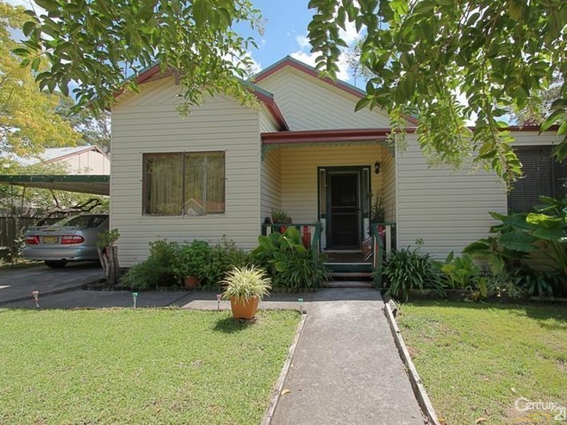 4 Oaklands Road, Hazelbrook NSW 2779