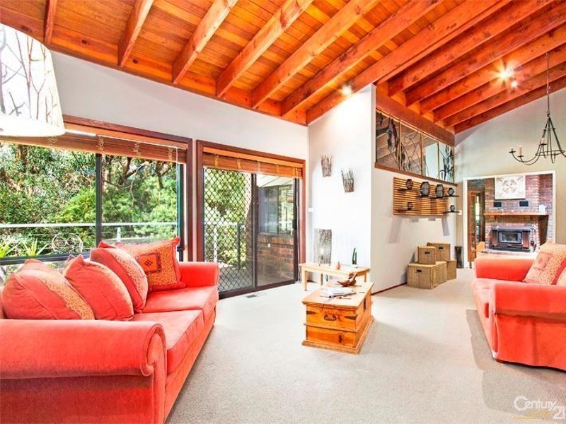 81 Genevieve Road, Bullaburra NSW 2784