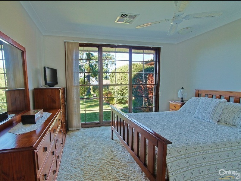 4 Pine Street, Hazelbrook NSW 2779