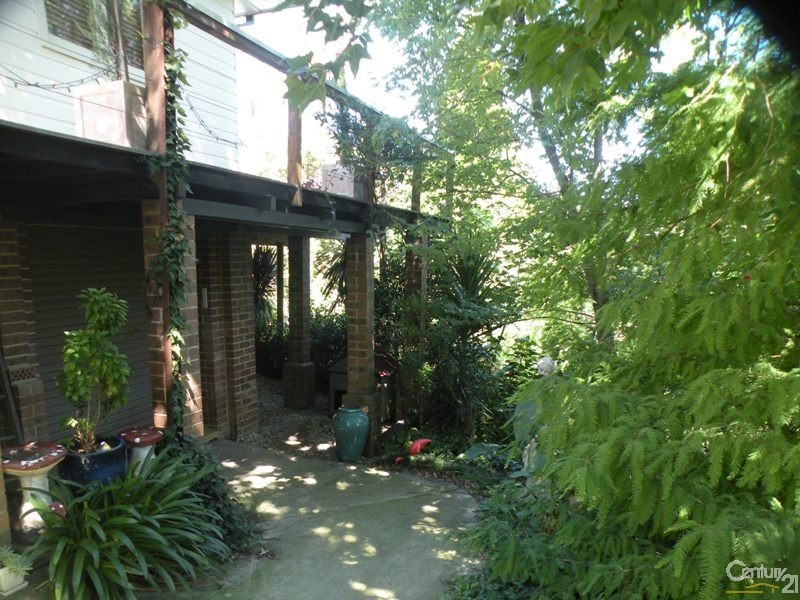 41 VALLEY ROAD, Hazelbrook NSW 2779