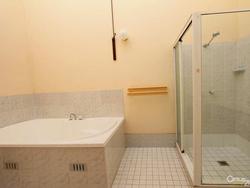 21  OLD BATHURST ROAD, Woodford NSW 2778