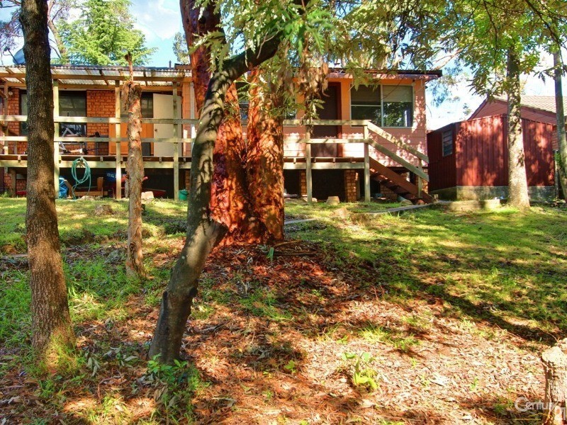 20 LIGGINS ROAD, Hazelbrook NSW 2779