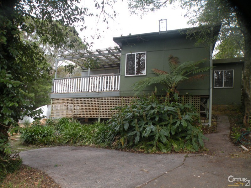 31  OAKURA AVENUE, Woodford NSW 2778