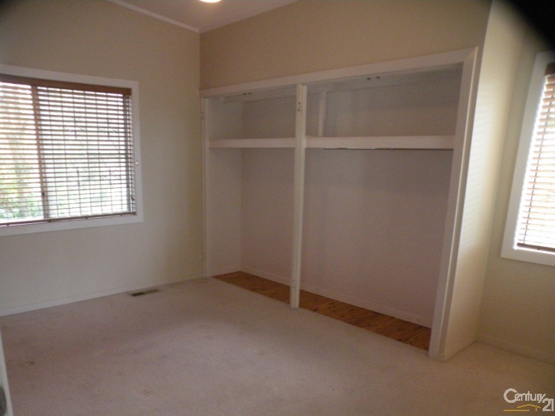 31  OAKURA AVENUE, Woodford NSW 2778