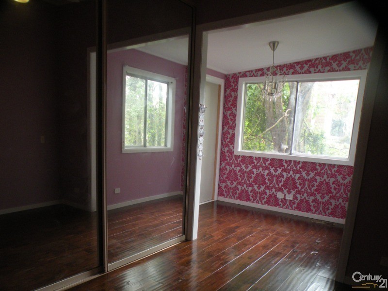 31  OAKURA AVENUE, Woodford NSW 2778