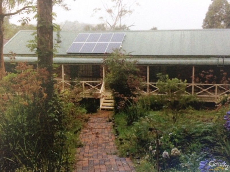 8  JOHN STREET, Hazelbrook NSW 2779