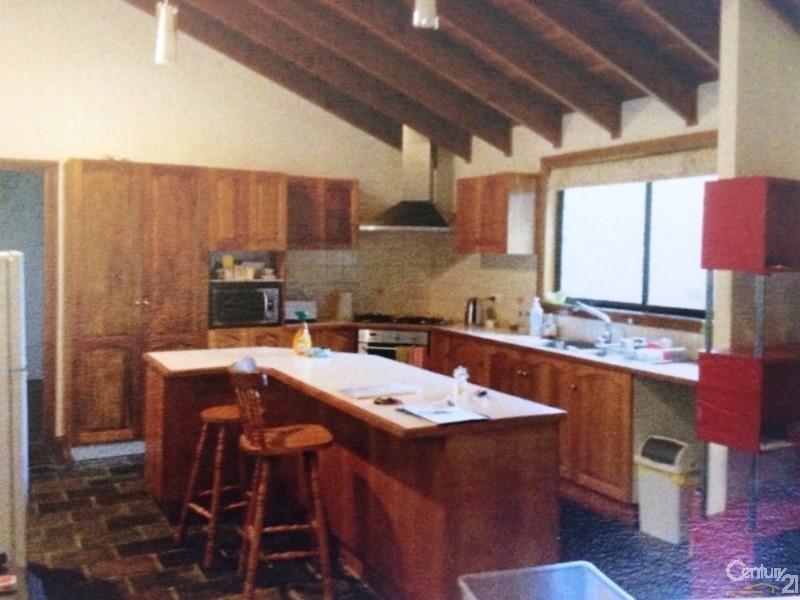 8  JOHN STREET, Hazelbrook NSW 2779