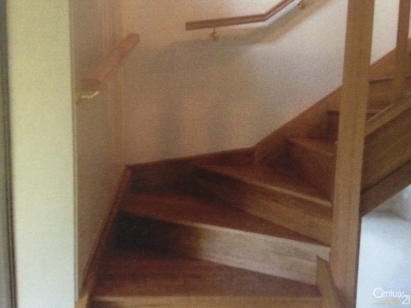 8  JOHN STREET, Hazelbrook NSW 2779