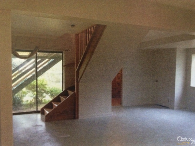 8  JOHN STREET, Hazelbrook NSW 2779