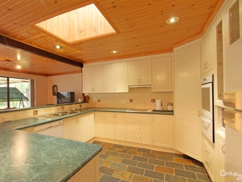 6 Pinnata Street, Woodford NSW 2778