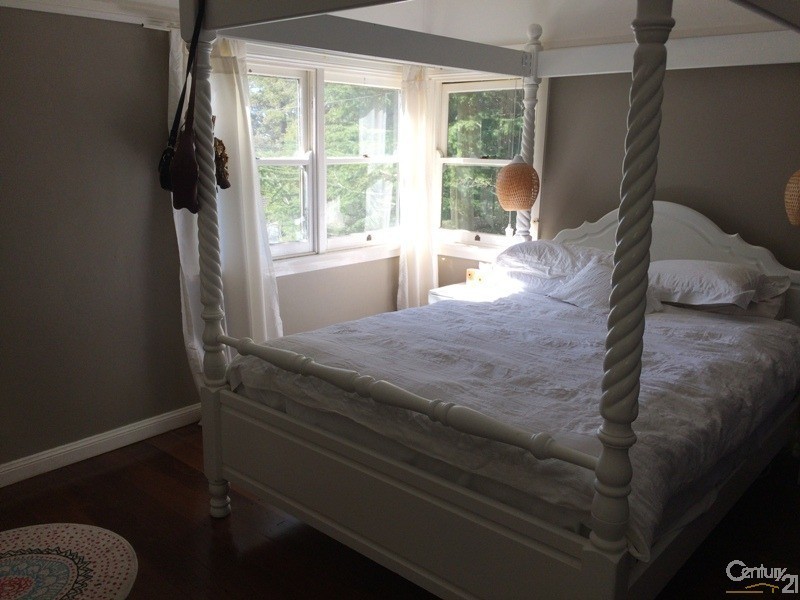 19  Falcon Street, Hazelbrook NSW 2779