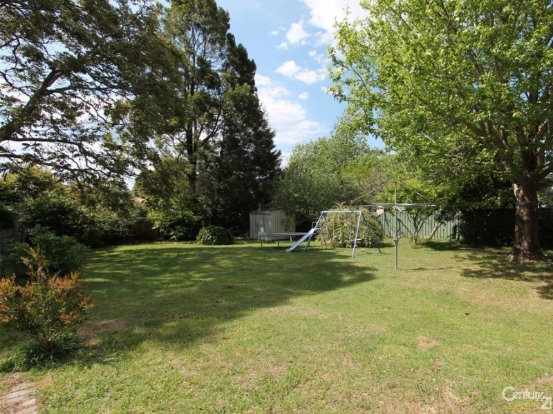 73 Railway Parade, Bullaburra NSW 2784