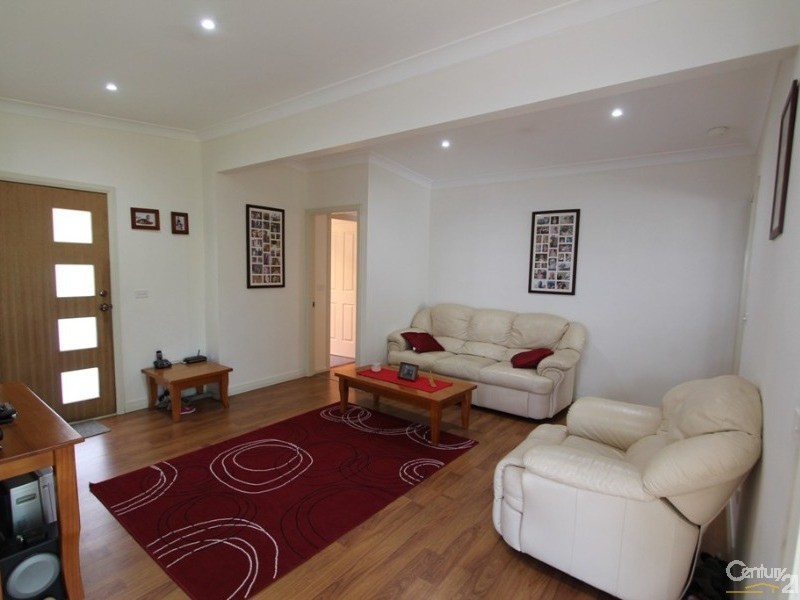 73 Railway Parade, Bullaburra NSW 2784