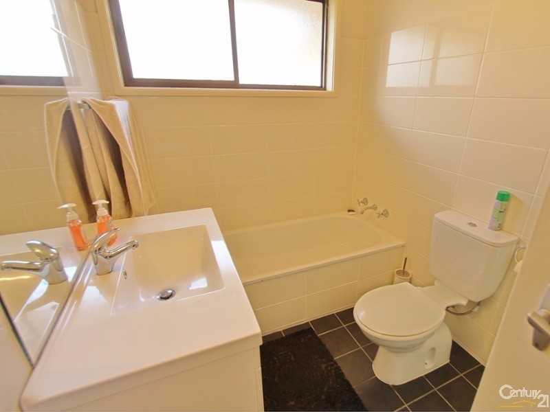 6 George Street, Hazelbrook NSW 2779