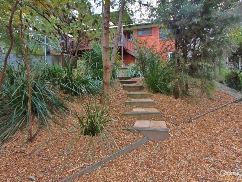 6 George Street, Hazelbrook NSW 2779