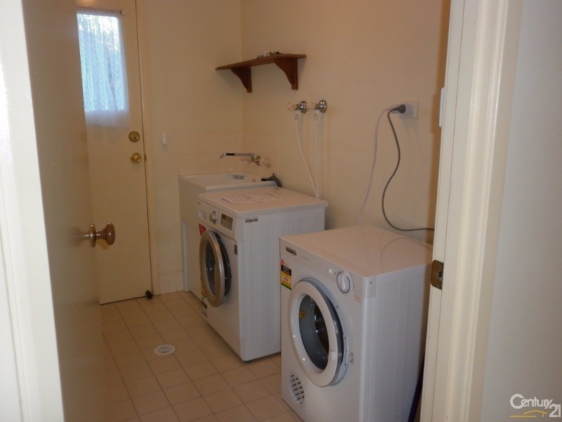 56  Banksia Road, Wentworth Falls NSW 2782