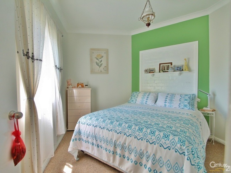 4 Railway Parade, Hazelbrook NSW 2779