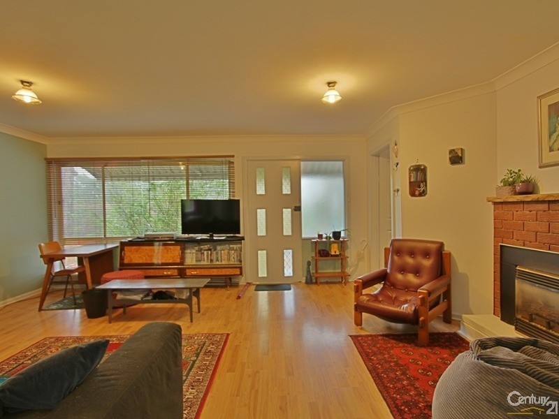 16 Oaklands Road, Hazelbrook NSW 2779