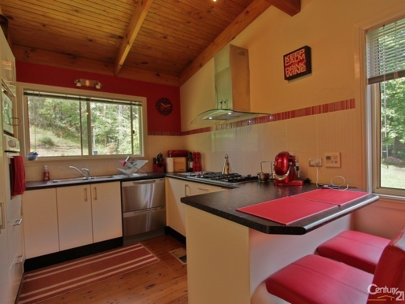 33 Hazel Avenue, Hazelbrook NSW 2779