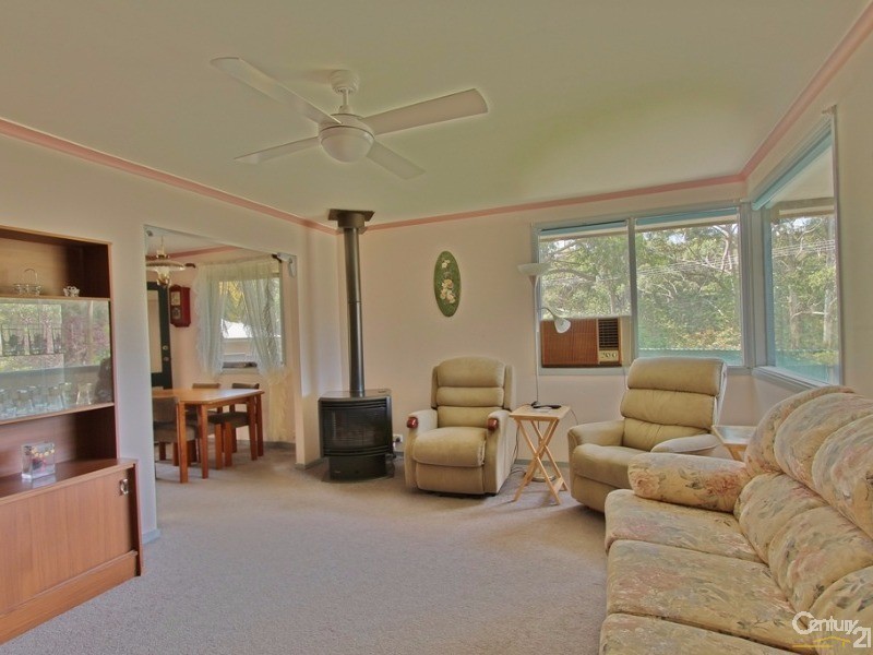 8 Grove Street, Hazelbrook NSW 2779