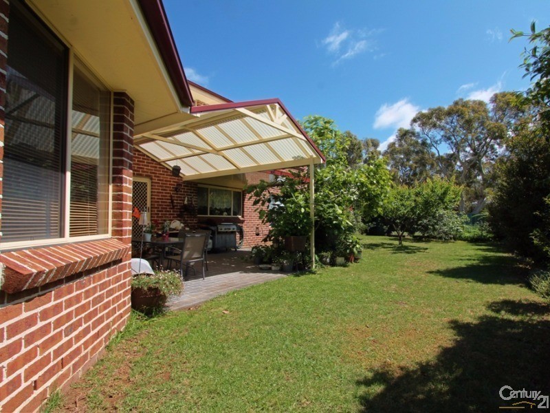 3 Queens View Crescent, Lawson NSW 2783