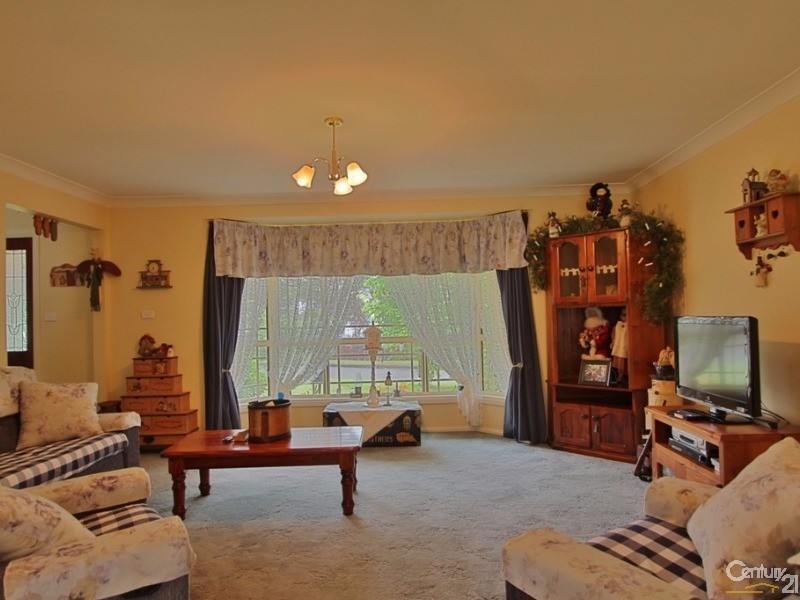 3 Queens View Crescent, Lawson NSW 2783