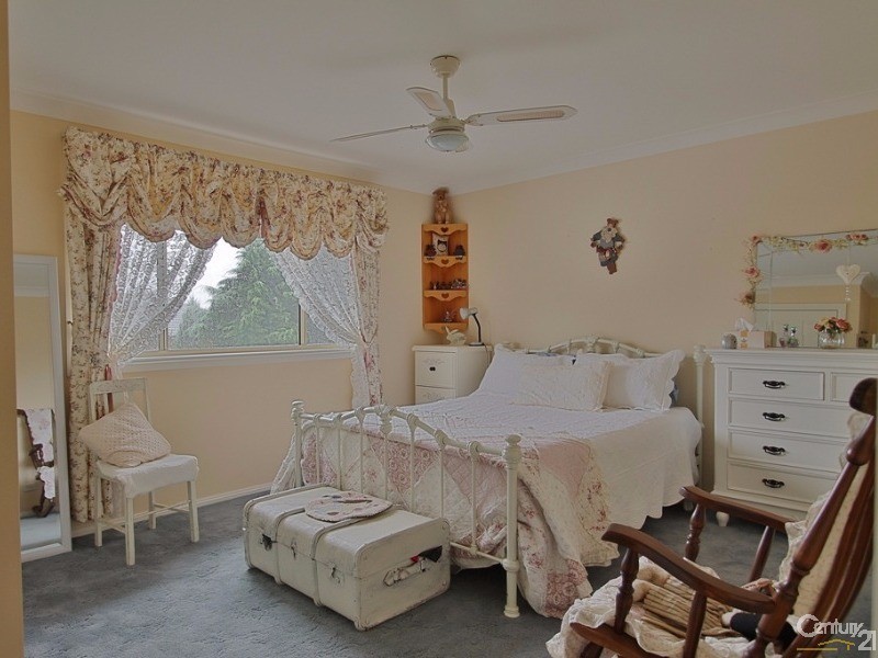 3 Queens View Crescent, Lawson NSW 2783