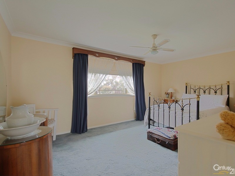 3 Queens View Crescent, Lawson NSW 2783
