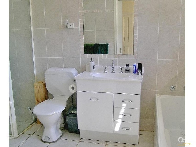 19 Railway Parade, Bullaburra NSW 2784