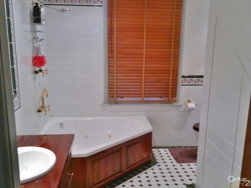 162 Great Western Highway, Wentworth Falls NSW 2782